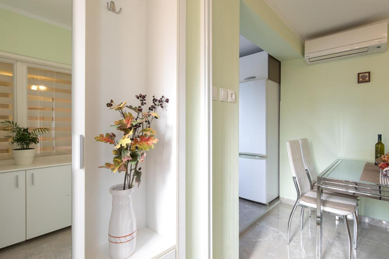 Beach Apartment Кърк Екстериор снимка